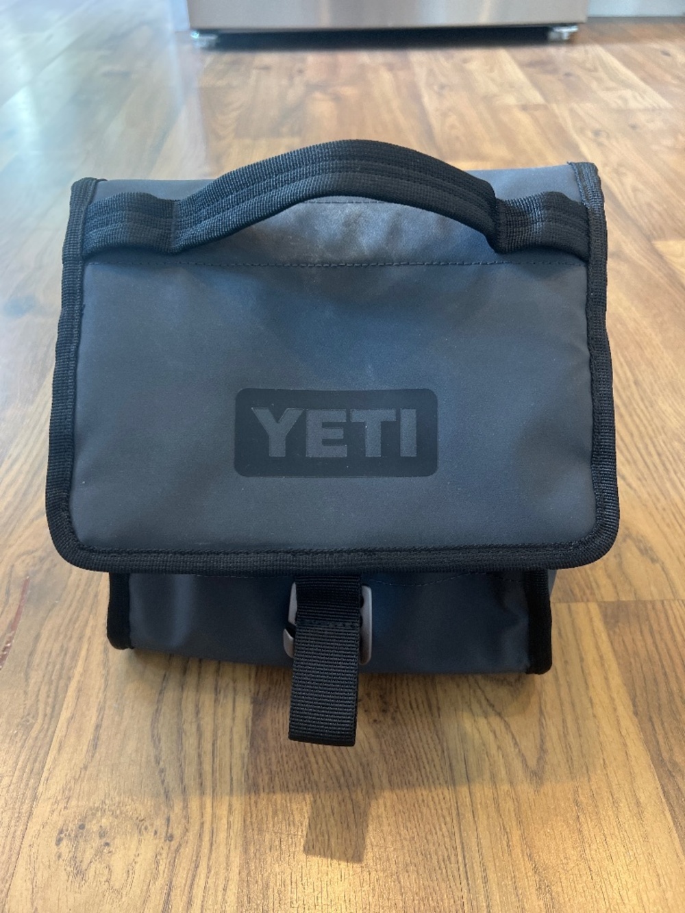 Yeti Day Trip Lunchbox